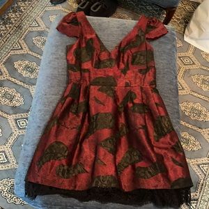 Monique Lhuillier mini dress black wine sz 10